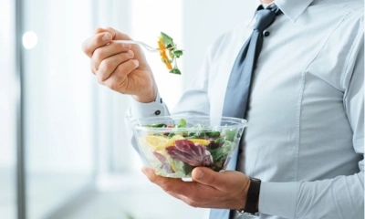 Dinh dưỡng cho người chơi cầu lông như thế nào?