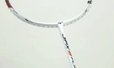 Những mẫu vợt cầu lông dành cho nữ mức giá tầm trung nổi bật nhất