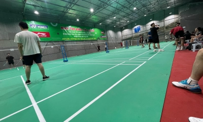 Review sân cầu lông 12 Khuất Duy Tiến chi tiết về quy mô, chất lượng và các dịch vụ