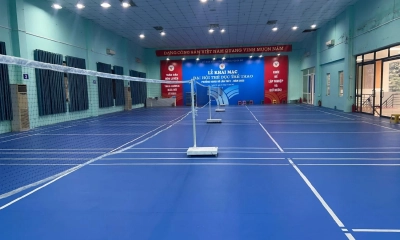 Review sân cầu lông Chùa Hà về chất lượng sân và dịch vụ thực tế