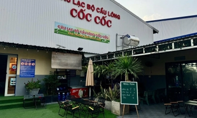 Review sân cầu lông Cốc Cốc Bình Tân: Giá thuê, cơ sở vật chất và tiện ích mới nhất