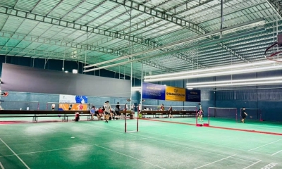 Review sân cầu lông QV Badminton - Cụm sân quy mô và chất lượng tại Quận 7