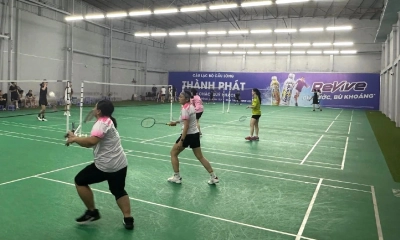 Khám phá sân cầu lông Thành Phát: Không gian tập luyện, giá thuê và dịch vụ nổi bật