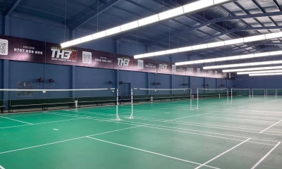 Sân cầu lông The B Hương Lộ 2: Review chi tiết về sân, giá thuê và tiện ích