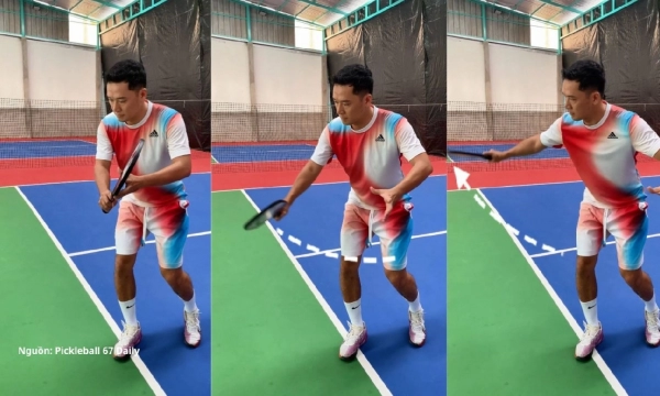 Hướng dẫn kỹ thuật Backhand Pickleball chi tiết và dễ hiểu nhất