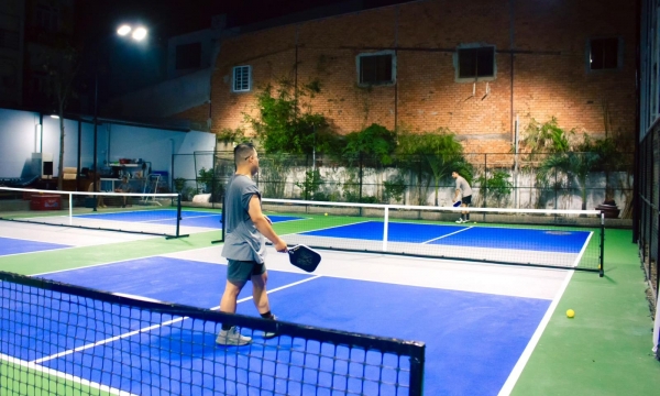 Review sân Pickleball Hoàng Quân chất lượng và uy tín tại quận Bình Tân, TP.HCM