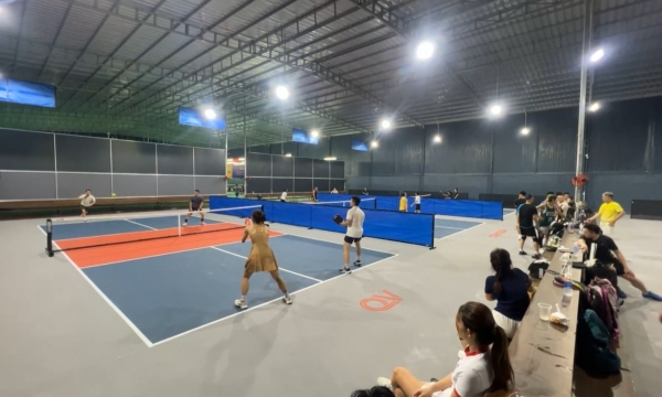 Review sân Pickleball QVBadminton chất lượng đáng để trải nghiệm tại quận 7, TP.HCM