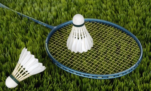 Cách chọn cước căng vợt cầu lông dành cho người mới chơi