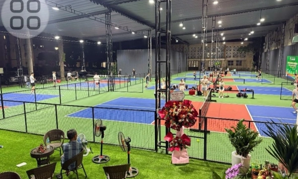 Khám phá sân 268 Vũ Hữu pickleball, cụm 7 sân mái che hiện đại tại Thanh Xuân