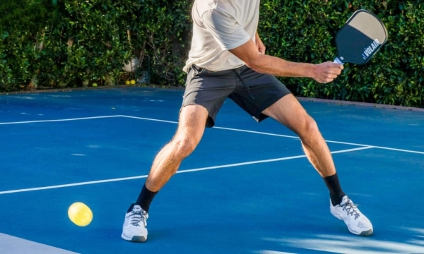 Nắm Vững Những Cách Di Chuyển Trong Pickleball Giúp Bạn Làm Chủ Sân Chơi