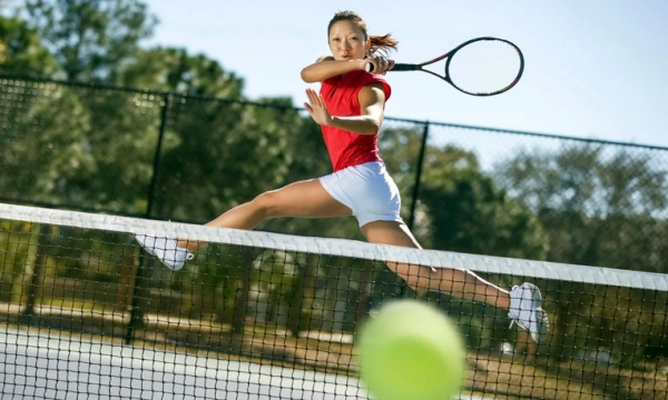 Chơi tennis và các kiến thức bổ trợ để chơi tennis hiệu quả
