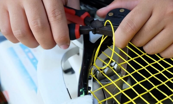 Tìm hiểu về cách đan lưới vợt tennis và độ căng của lưới tennis