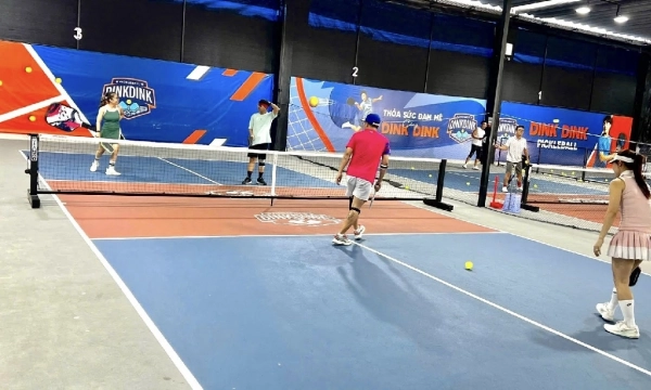 Review sân Dink Dink Pickleball: Không gian chơi rộng rãi, giá hợp lý tại Quận 8