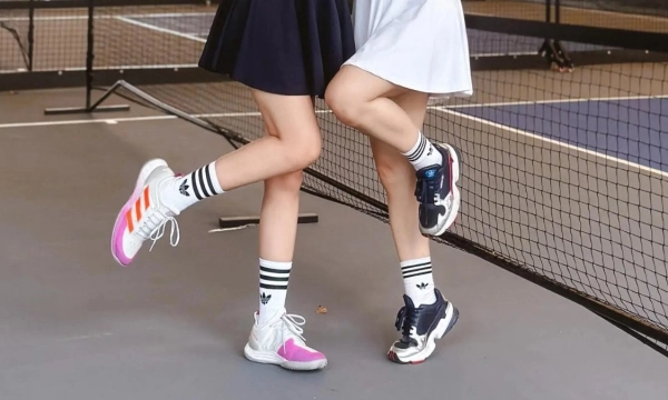 Top 10 mẫu giày đánh pickleball nữ được ưa chuộng hiện nay