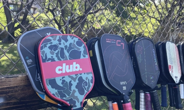 Các Loại Móc Treo Vợt Pickleball Chuyên Dụng Hot Nhất Hiện Nay