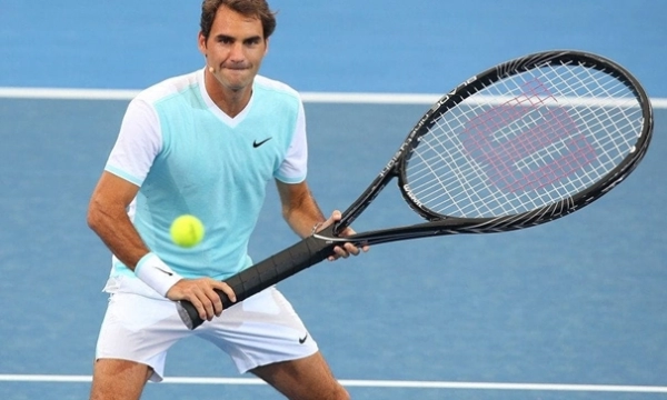 Nên dùng vợt tennis nặng bao nhiêu là phù hợp?