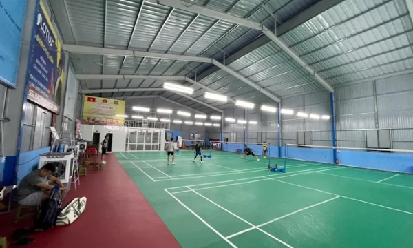 Khám phá chi tiết sân cầu lông Dương Gia HX chất lượng tại Đà Nẵng