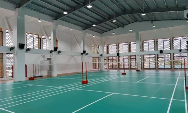 Review sân cầu lông Quan Nhân uy tín và chất lượng tại Hà Nội