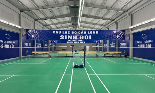 Review sân cầu lông Sinh Đôi: Địa chỉ, giá thuê và tiện ích mới nhất