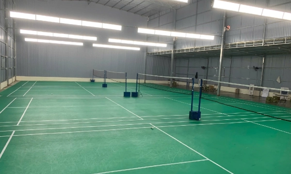 Khám phá sân cầu lông Trung Đô Nghệ An và các dịch vụ đi kèm
