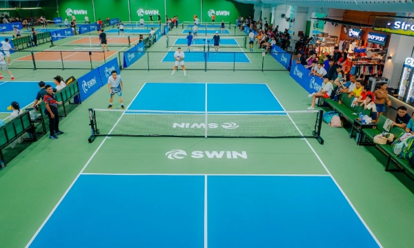 Review sân Swin Pickleball Quận 10 trải nghiệm chơi hiện đại và chất lượng