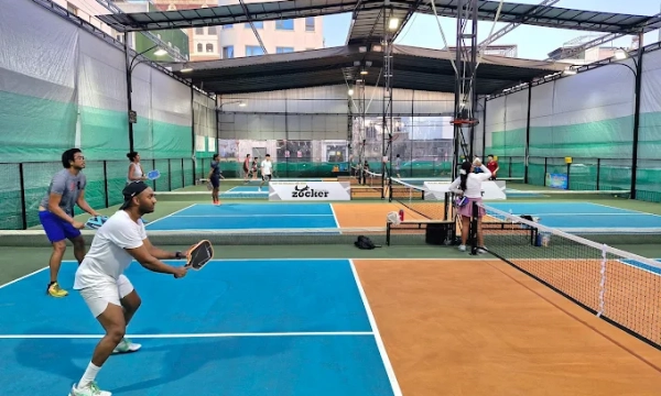 Tổng hợp những địa điểm cho thuê vợt pickleball chính hãng