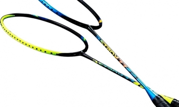 Top 6 vợt cầu lông chuyên công giúp bạn chơi phủ đầu mọi đối thủ khi đối mặt