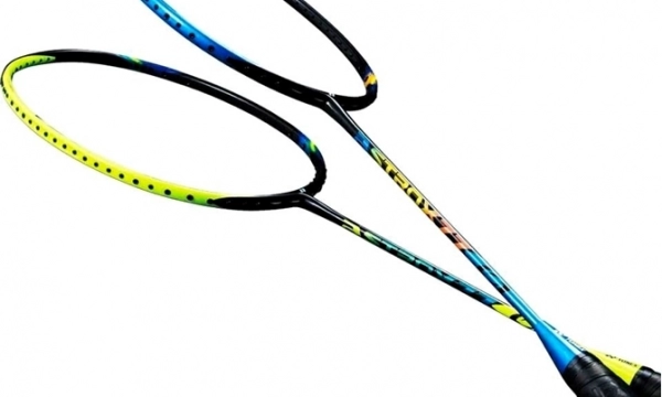 Top 5 cây vợt cầu lông chuyên tấn công của Yonex tốt nhất năm 2018