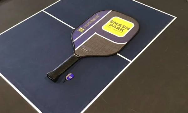 Vợt Pickleball khổng lồ là gì? Mục đích của vợt Pickleball khổng lồ