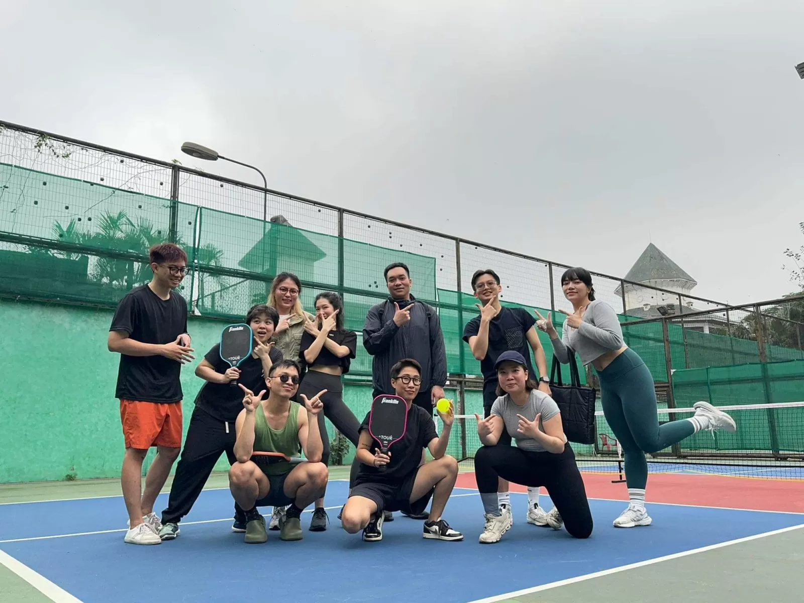 5 kỹ thuật đánh Pickleball cơ bản mà những người mới chơi cần phải nắm vững (Phần 2)