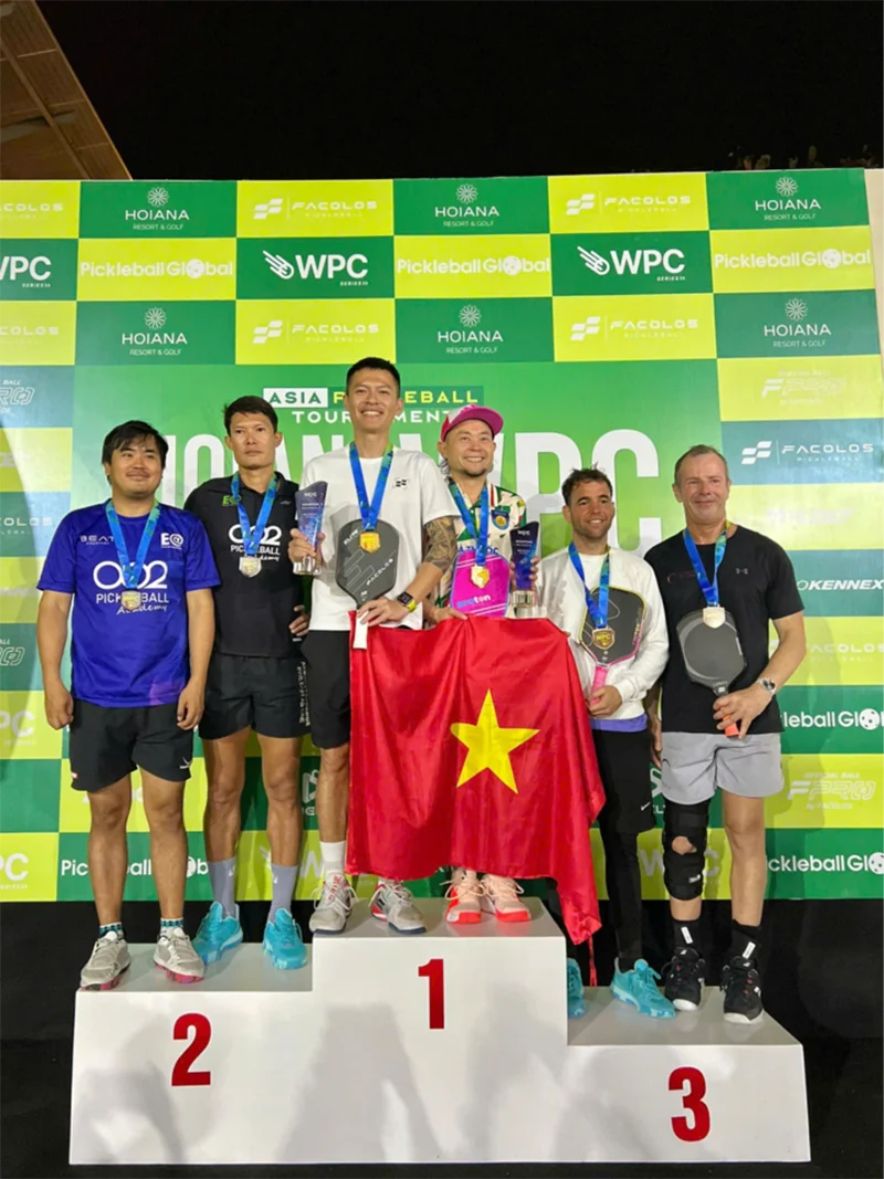Anh chú pickleball đạt huy chương vàng giải pickleball