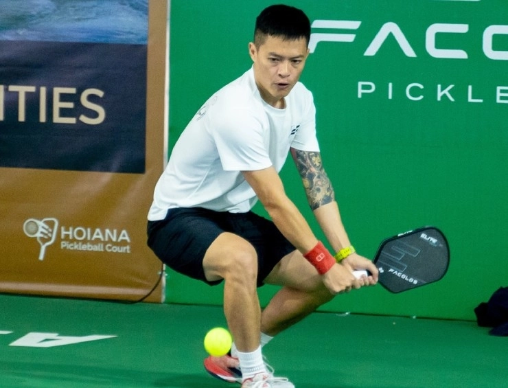 Anh chú pickleball có phong cách thi đấu thông minh