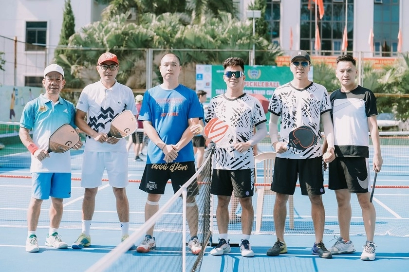 áo Pickleball giá rẻ chính hãng chất lượng tại ShopVNB