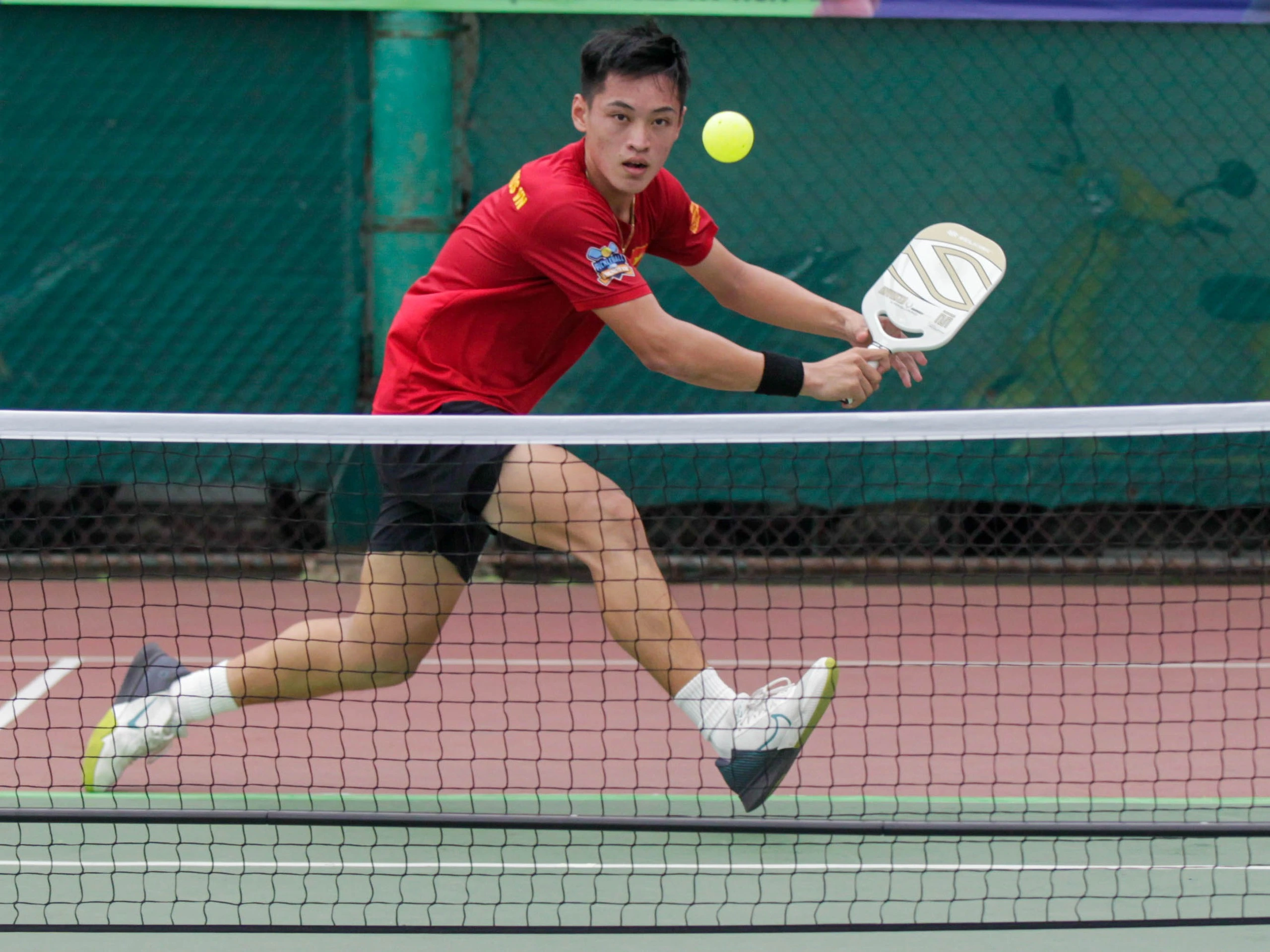 Vận động viên pickleball Trương Vinh Hiển
