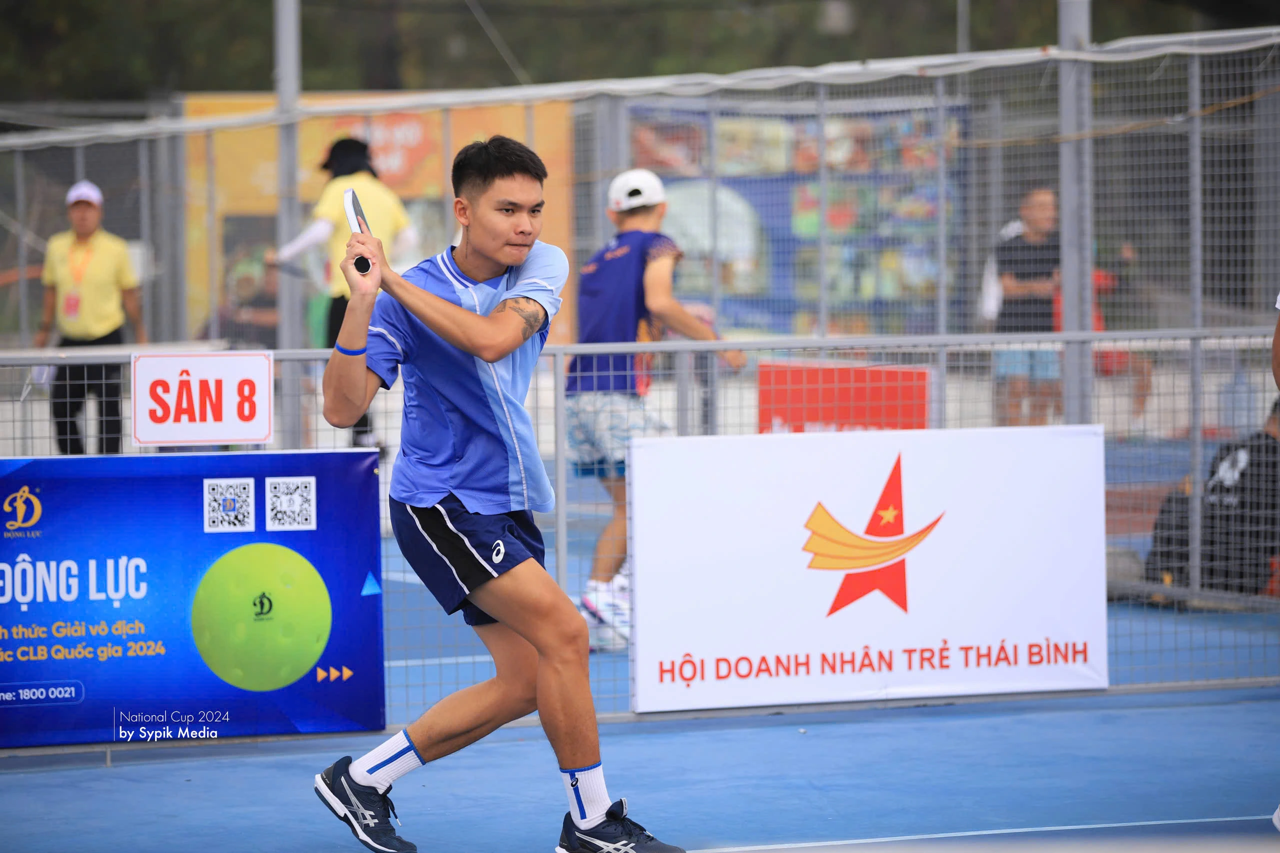 Vận động viên Trịnh Linh Giang