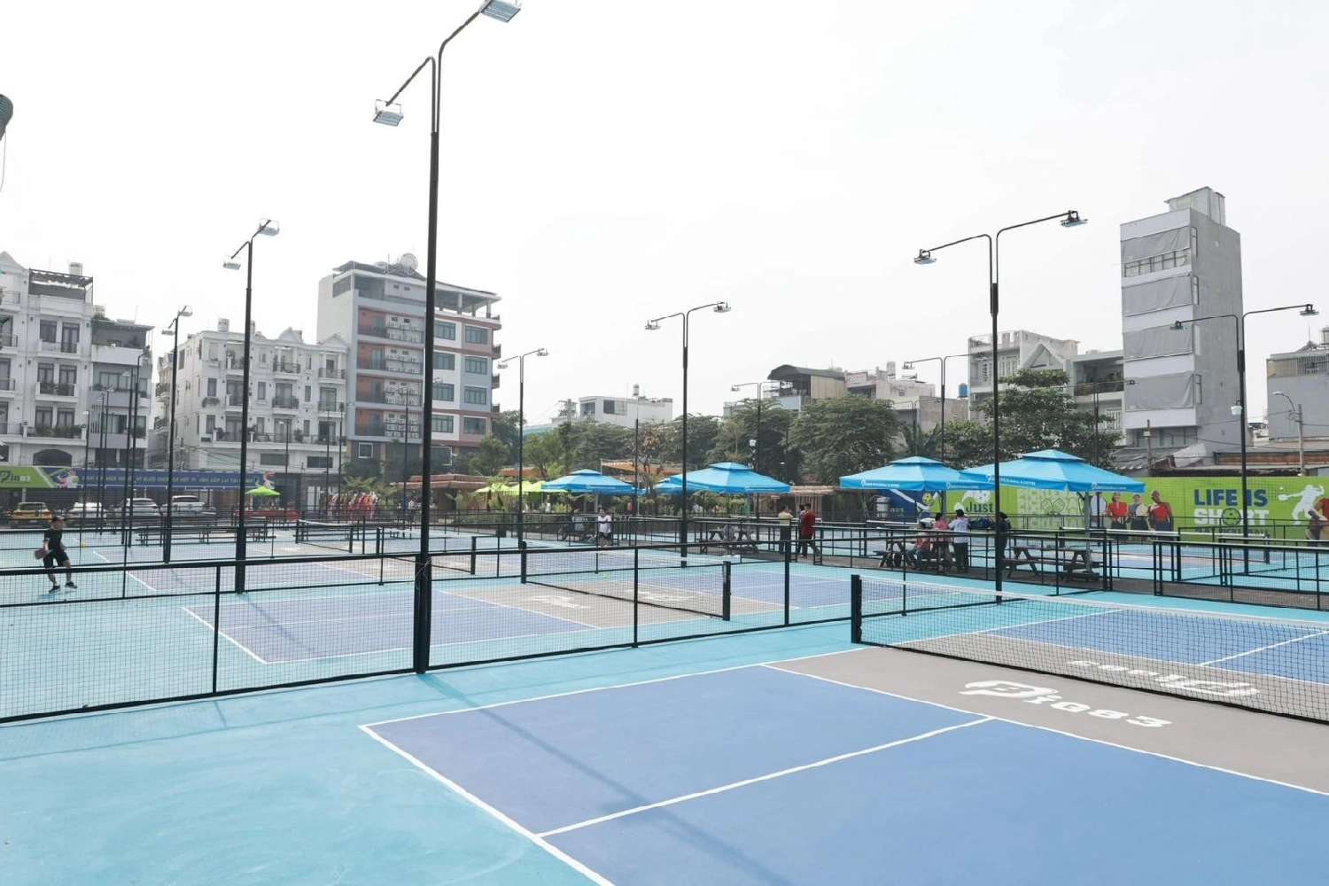 Các dịch vụ tiện ích tại sân Big83 Pickleball & Coffee Garden - Pickleball Gò Vấp Hồ Chí Minh