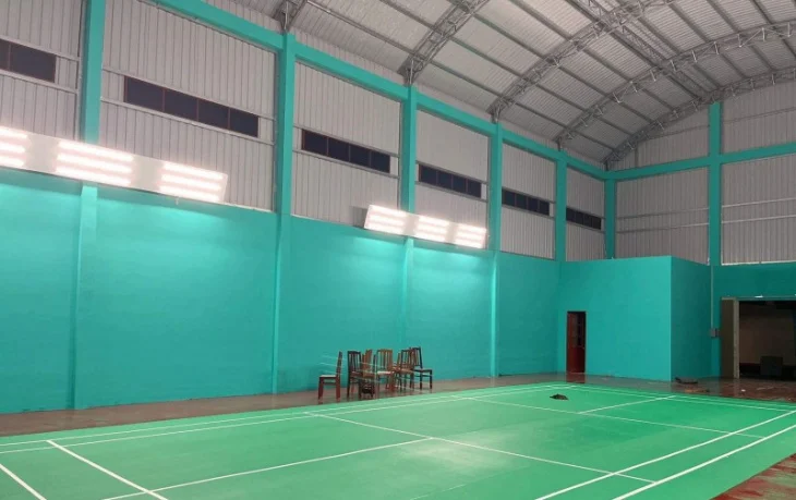 Sân cầu lông sở giáo dục Cần Thơ