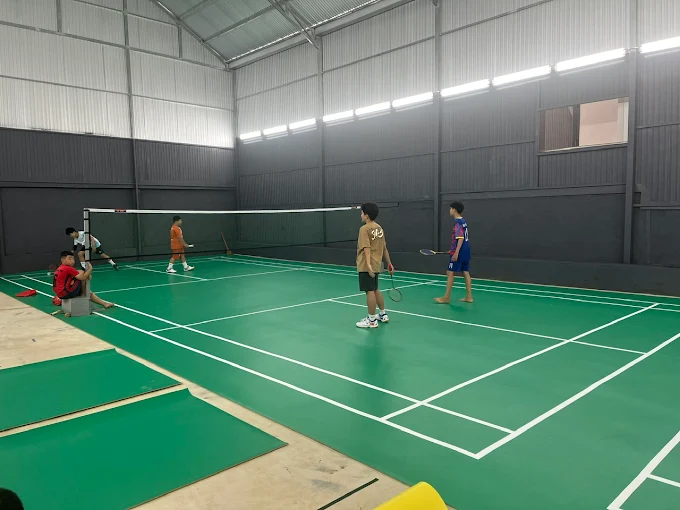 Sân cầu lông Tiến Thành