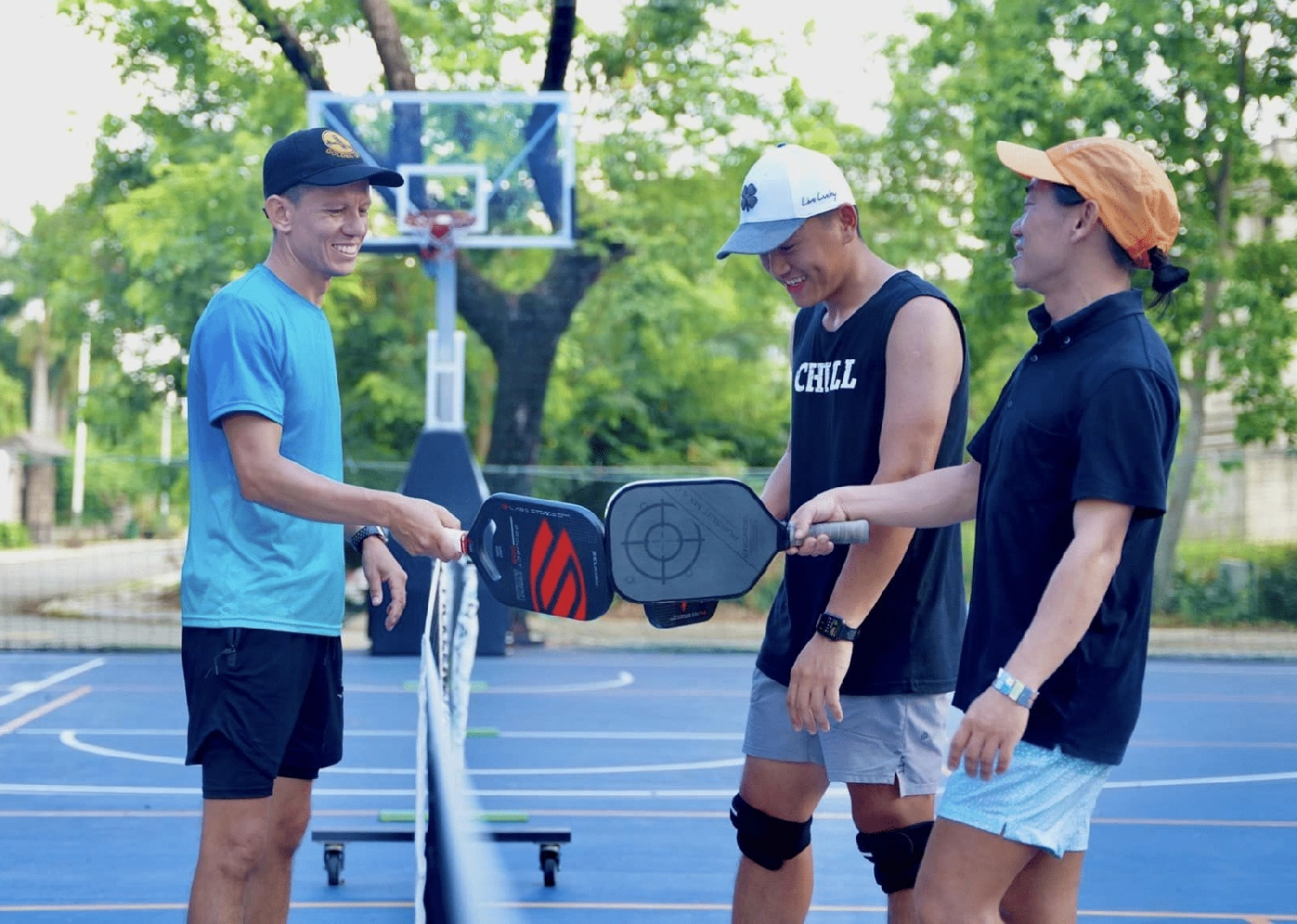 cách chọn vợt Pickleball cho người mới chơi