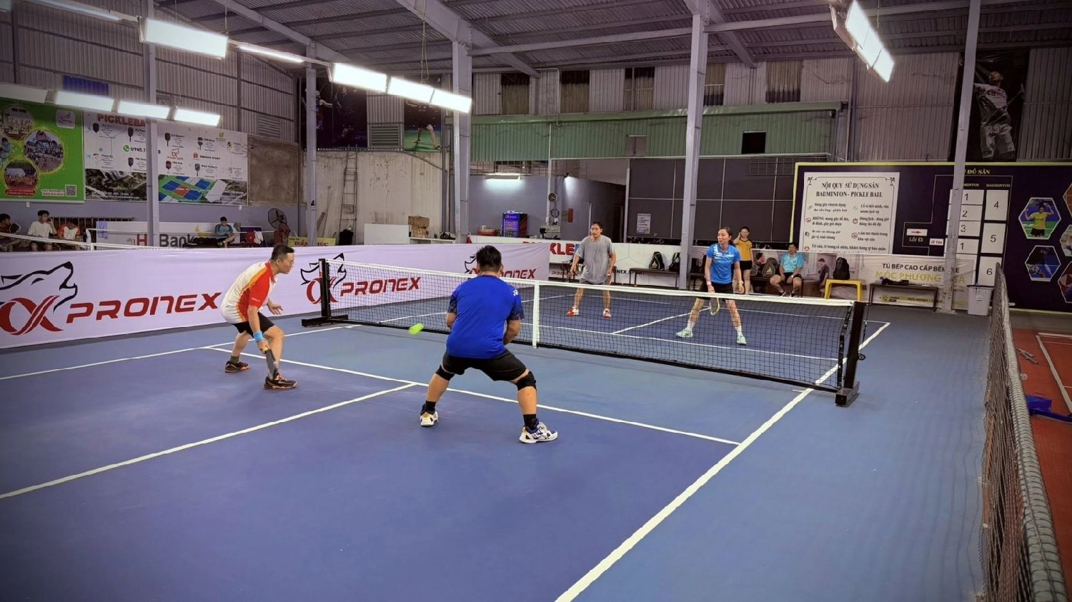 CLB monaco badminton