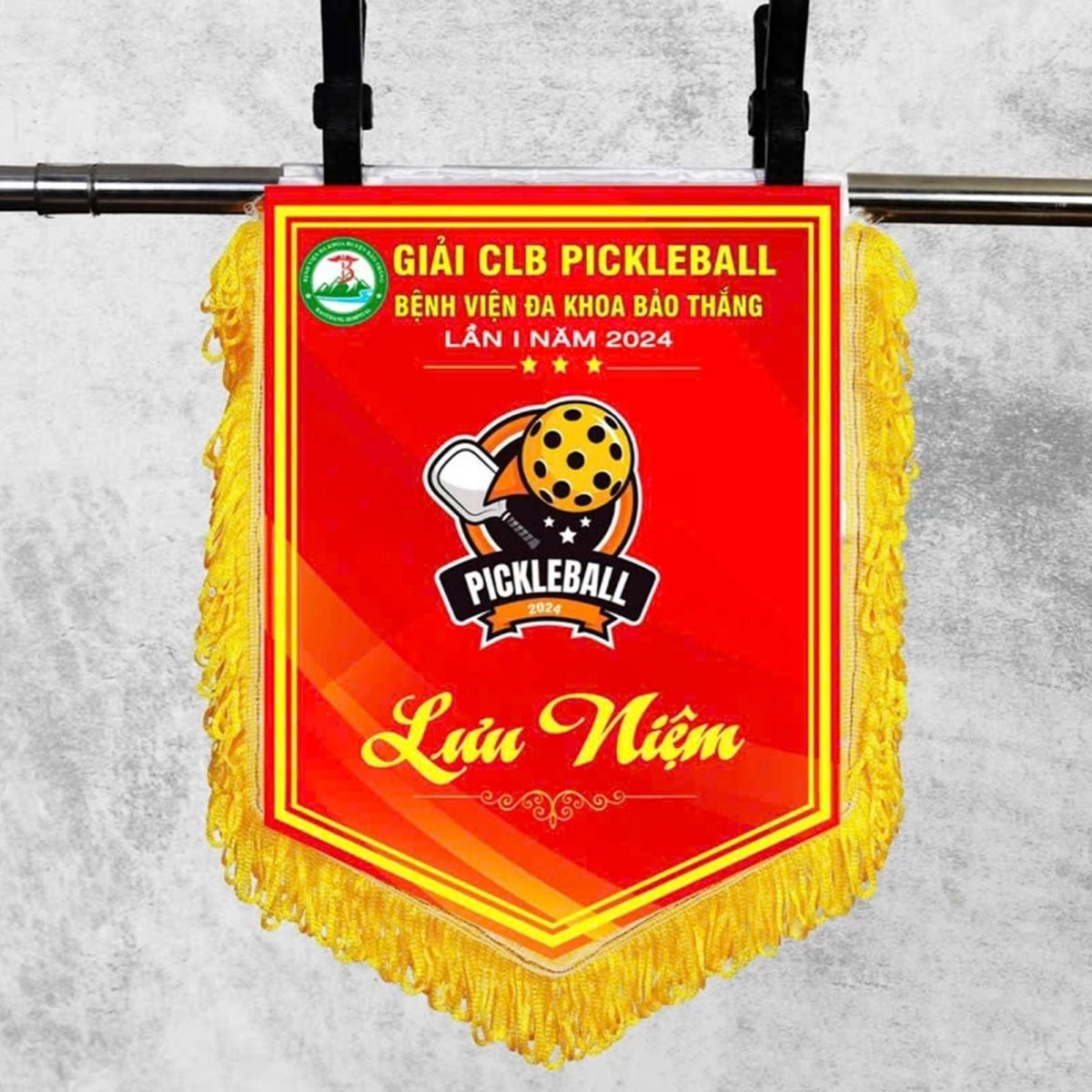 Cờ lưu niệm pickleball hình lá đề