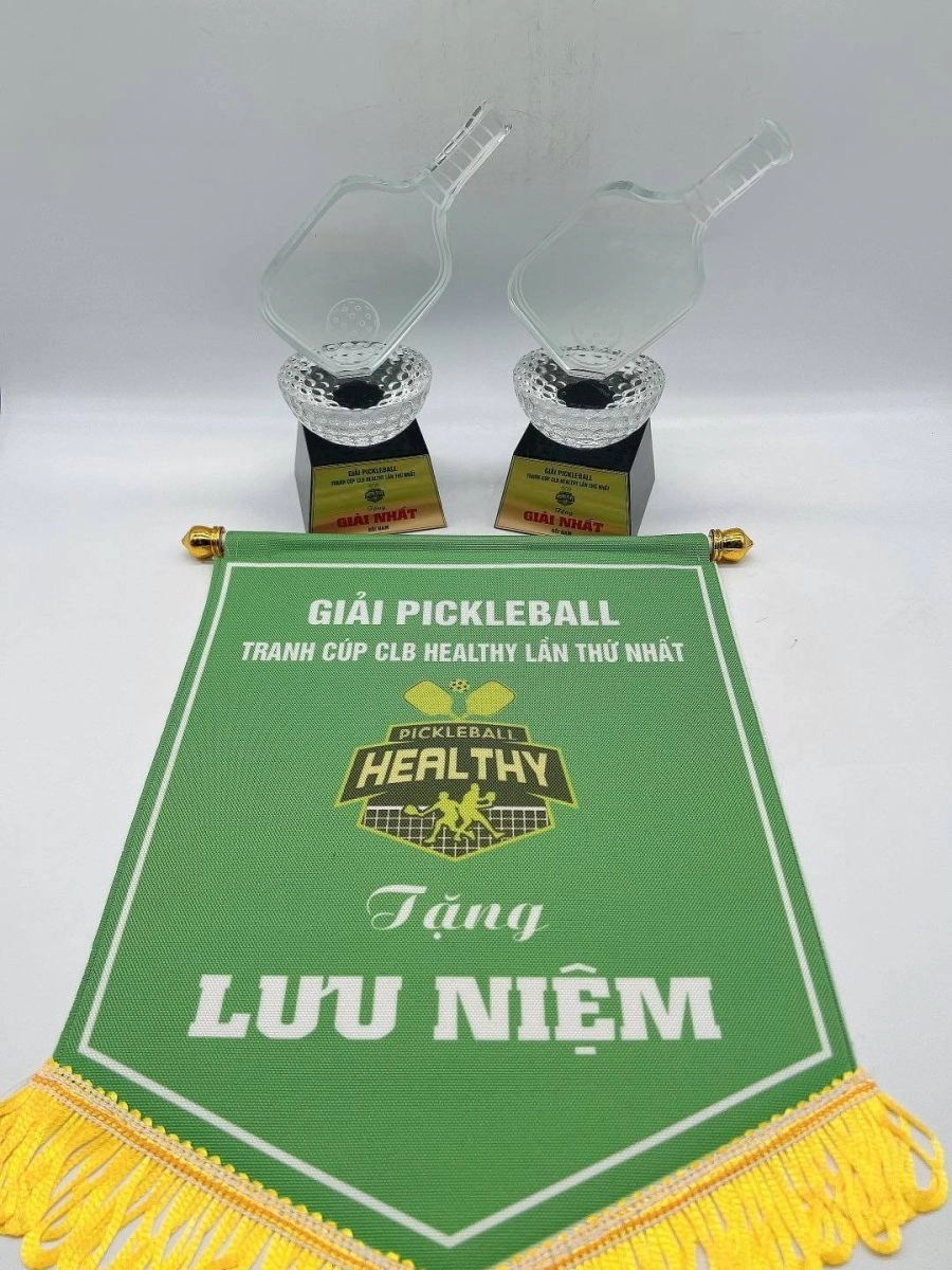 Cờ lưu niệm pickleball hình lá đề