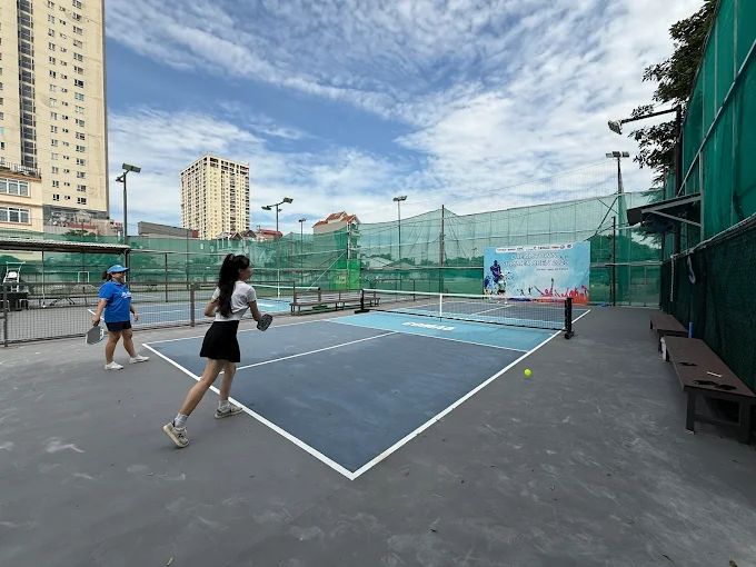 Các dịch vụ tiện ích tại sân Coma 6 Pickleball