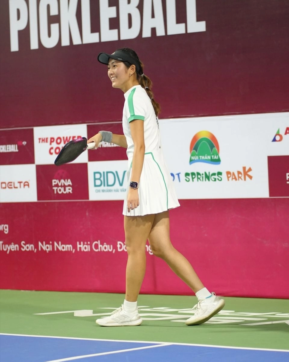 Connie Lee pickleballlà vận động viên chuyên nghiệp