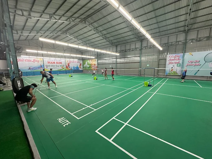 Sân cầu lông CLB Nam Kim