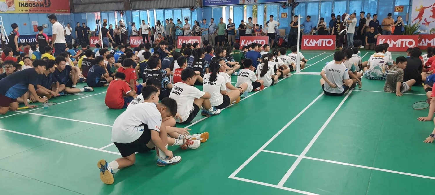 Trung tâm Cầu lông Mạc Đĩnh Chi Quận 1