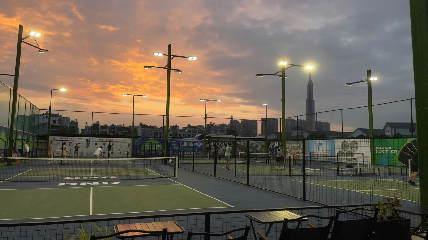 Drop N’ Dink Pickleball hồ chí minh