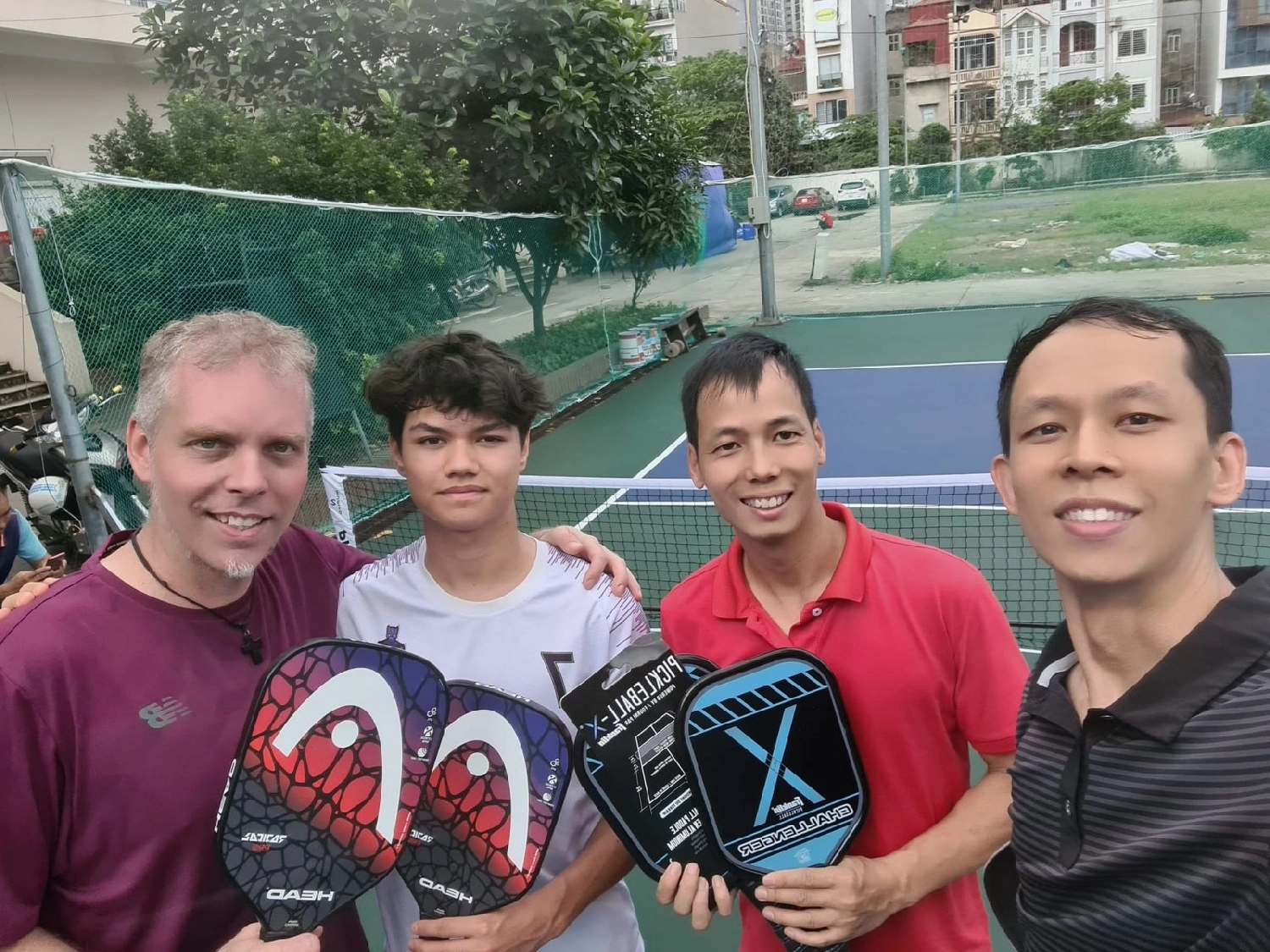 Cụm sân ETennis & Pickleball Viet Hoàng Mai