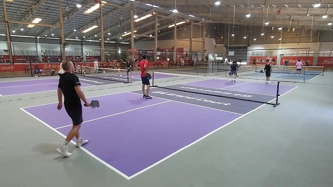 Hệ thống chiếu sáng tại sân g4 pickball ổn định