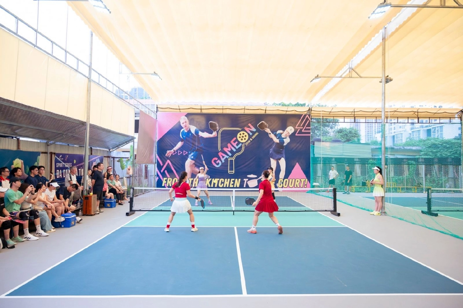 Cụm sân pickleball tại cơ sở game on pickleball Lê Trọng Tấn